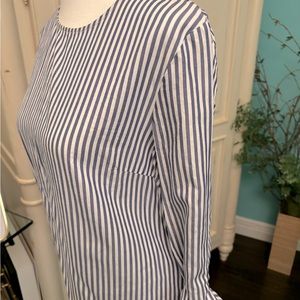 J.McLaughlin Womens navy and white striped blouse Sz XS
